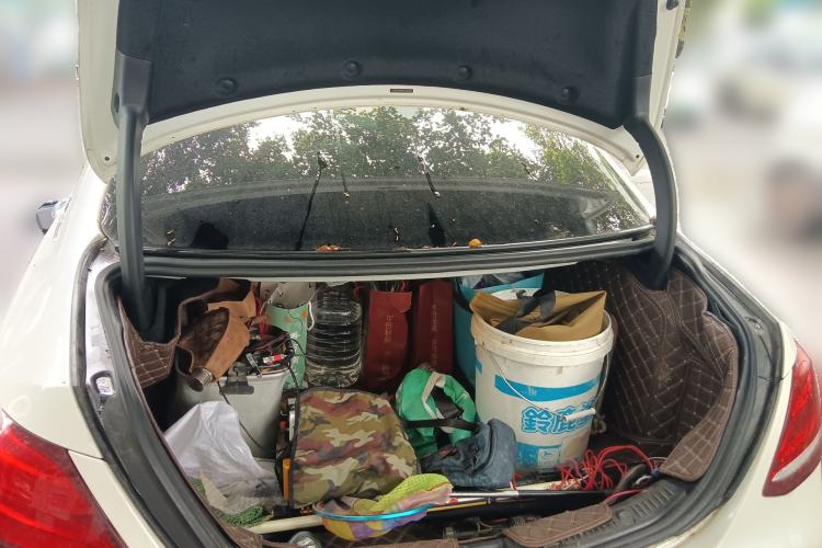 Used Mercedes-Benz E-Class 2019 E 200 L Sport Edition Trunk