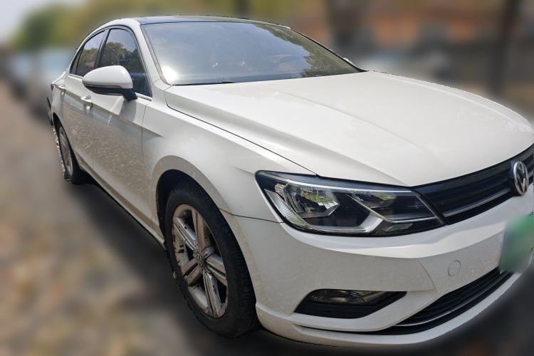 Used Volkswagen Lamando 2015 280TSI DSG Comfort Edition
