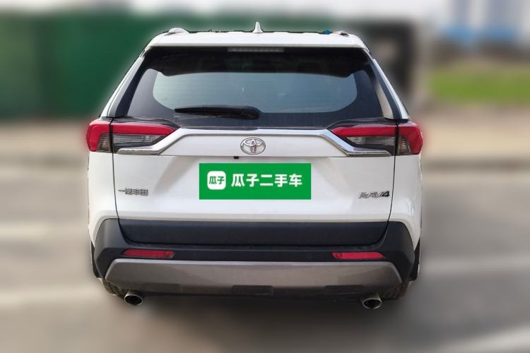 Used Toyota RAV4 2022 2.0L CVT Two-Wheel Drive Fashion Edition