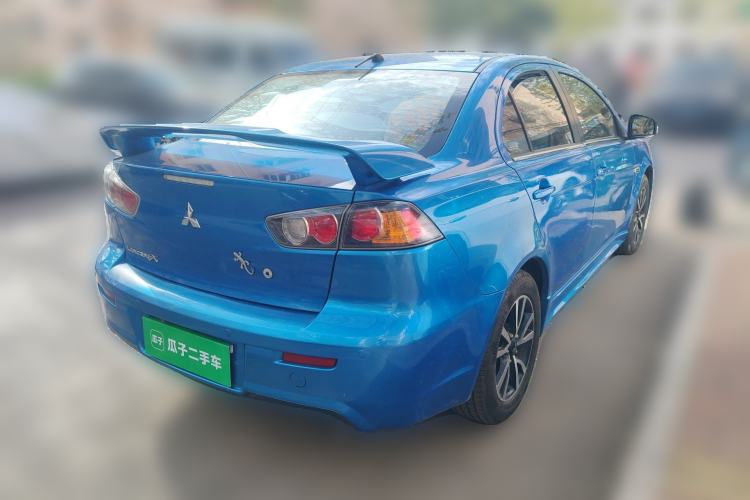 Used Mitsubishi Lancer EX 2015 1.8L CVT ZhiShang Edition China IV Standard