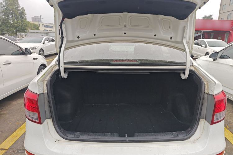 Used Kia K2 2015 Sedan 1.4L Automatic GLS