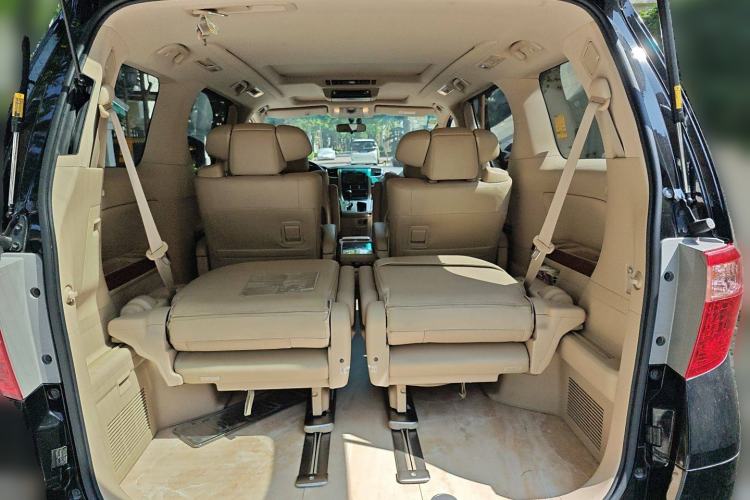 Used Toyota Alphard 2011 3.5L Luxury Edition