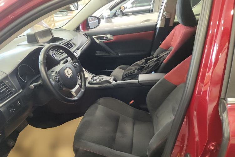 Used Lexus CT 2017 CT200h Elite Edition Solid Color China V Standard
