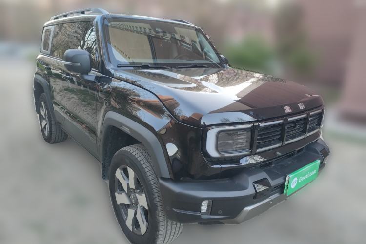 Used BAIC Off-Road BJ40 Electric Drive 2025 Advanced Edition Front Right 45 Deg
