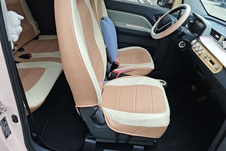 Used Wuling Hongguang MINIEV 2022 Macaron Premium Model – Lithium Iron Phosphate
