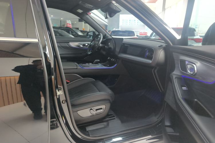 Used GAC Trumpchi GS8 2022 Flagship Series 2.0 TGDI Four-Wheel Drive Luxury Smart Connectivity Version (7 Seats)