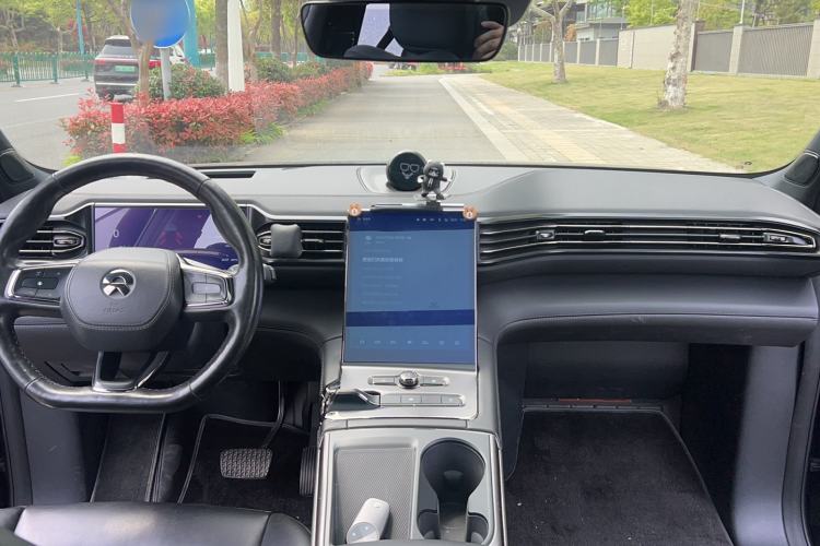 Used Nio ES6 2022 100kWh Performance Version Center Console