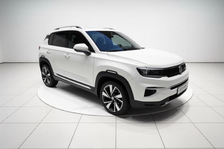 Used CHANGAN CS35PLUS 2019 1.4T DCT CoolLink Blue Whale Edition Exterior 1