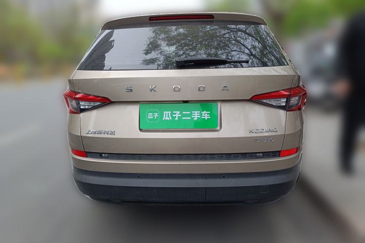 Used Skoda Kodiaq 2018 Facelifted TSI330 5-Seater Two-Wheel-Drive Comfort Edition
