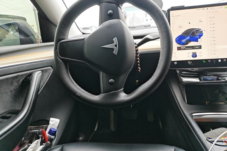 Used Tesla Model Y 2022 Rear-Wheel-Drive Version
