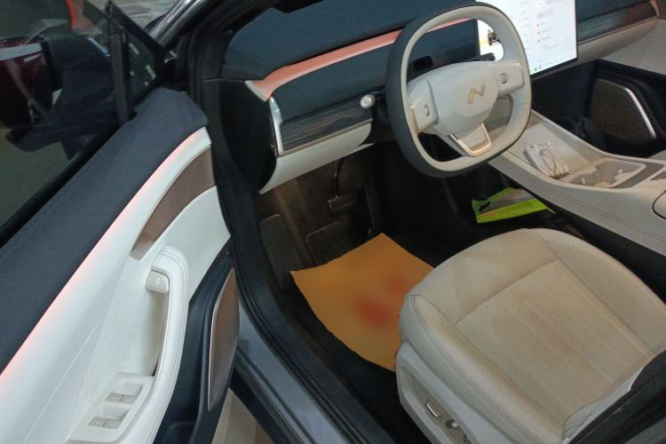 Used ONVO L60 2024 60 kWh Rear-Drive Version Driver Seat