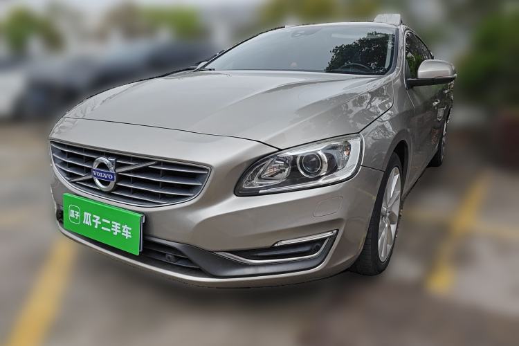 Used Volvo S60 2015 S60L 2.0T Zhiyuan Edition