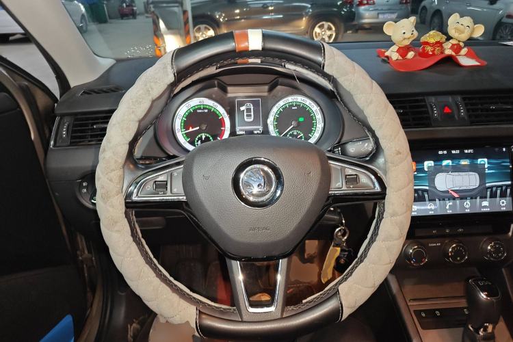 Used Skoda Octavia 2018 TSI230 DSG Luxury Edition