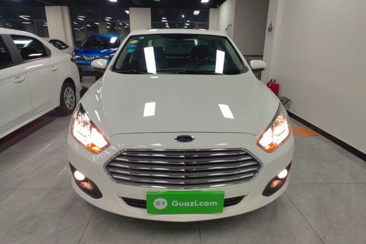 Used Ford Escort 2017 Happiness Edition 1.5L Automatic Fashion Version
