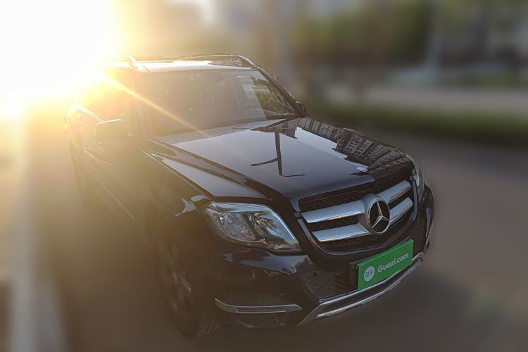 Used Mercedes-Benz GLK-Class 2013 GLK 300 4MATIC Dynamic Sunroof Model