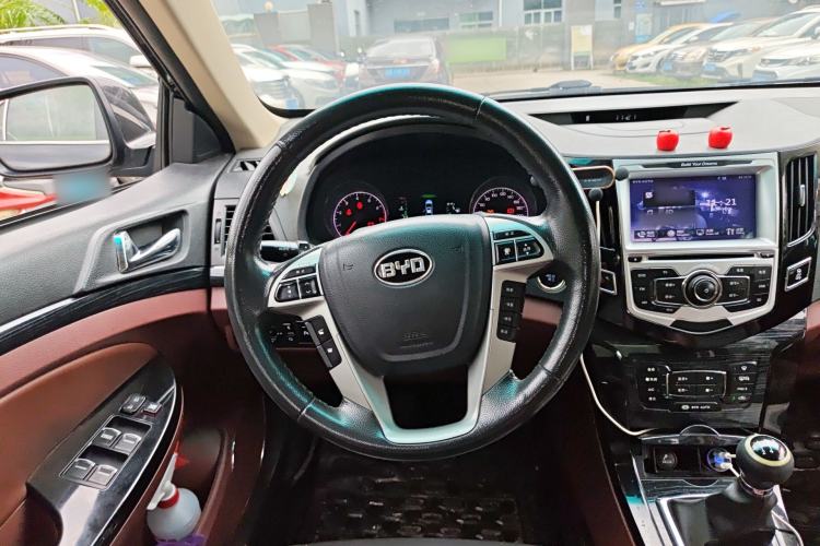 Used BYD Surui 2015 1.5L Manual Luxury Model
