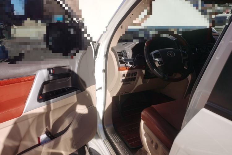 Used Toyota Land Cruiser 2016 4.0L Gasoline 8-Seater Middle East Version
