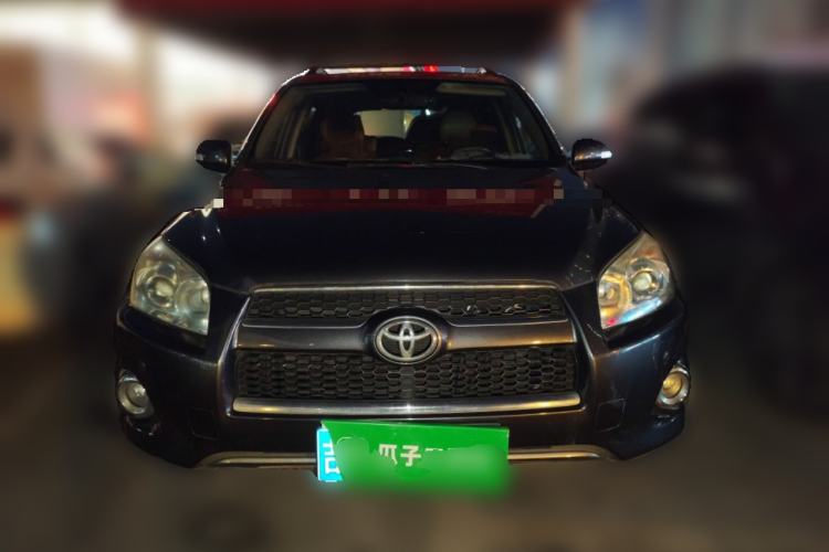 Used Toyota RAV4 2011 2.0L Automatic Luxury Edition
