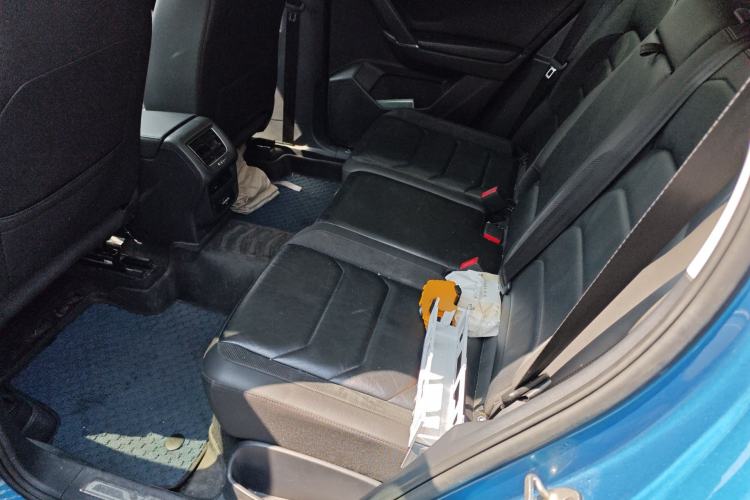 Used Volkswagen Tayron 2019 330TSI Two-Wheel Drive Luxury Model China VI Standard Left Rear Seat