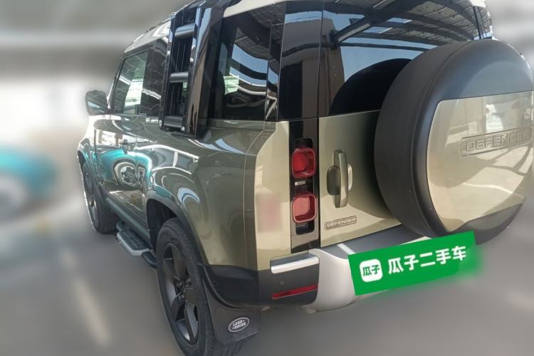 Used Land Rover Defender 2021 90 P400 Classic Reproduction Edition Rear Left 45 Deg