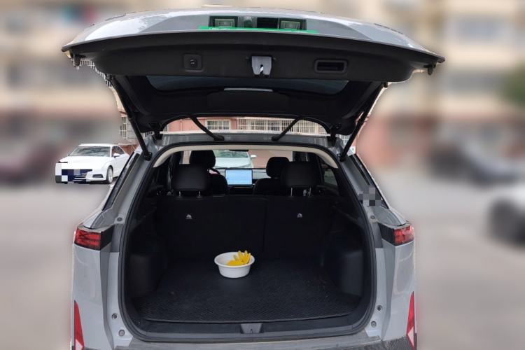 Used Venucia VX6 2024 520 Travel Edition
