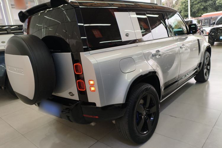 Used Land Rover Defender 2022 110 P400 X-DYNAMIC HSE