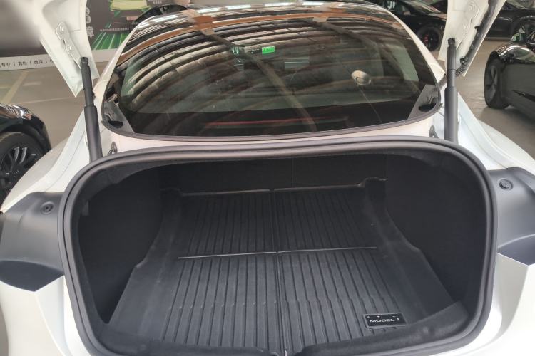 Used Tesla Model 3 2023 Rear-Wheel-Drive Version Trunk