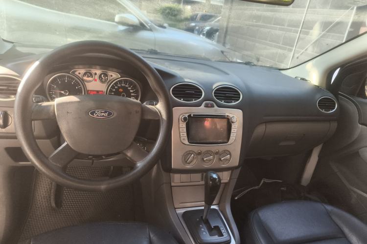 Used Ford Focus 2013 Hatchback Classic 1.8L Automatic Base Model