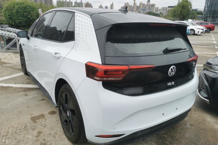Used Volkswagen ID.3 2023 Upgraded Model Pure Intelligent Enjoyment Version Rear Left 45 Deg