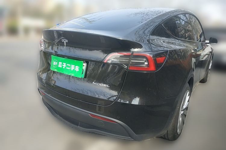 Used Tesla Model Y 2023 Rear-Wheel-Drive Version
