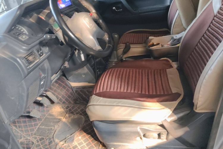 Used Leopaard Q6 2014 2.4L Four-Wheel Drive Version