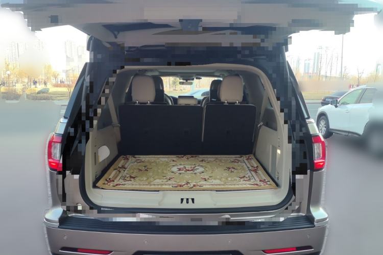 Used Lincoln Navigator 