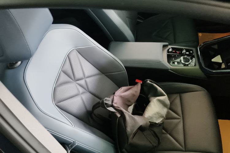 Used BMW X3 2025 xDrive30L Leading Model M Sport Package
