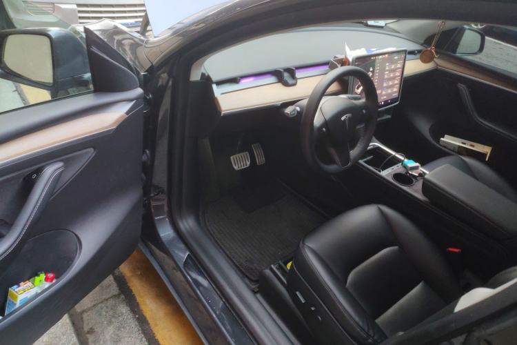 Used Tesla Model Y 2021 Performance High-Performance All-Wheel-Drive Version