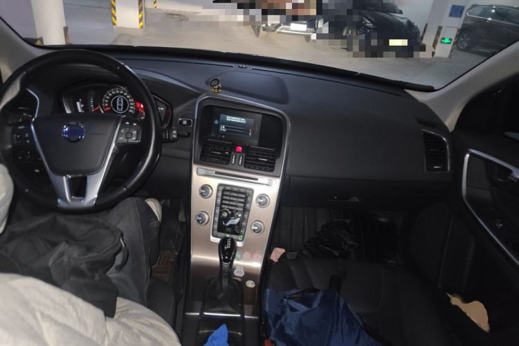 Used Volvo XC60 2017 T5 Smart Upgrade Edition