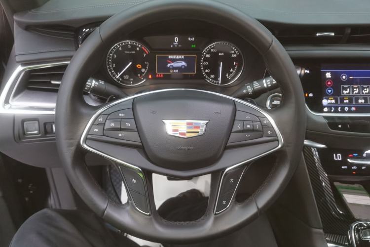 Used Cadillac XT5 2021 28T Tech Edition
