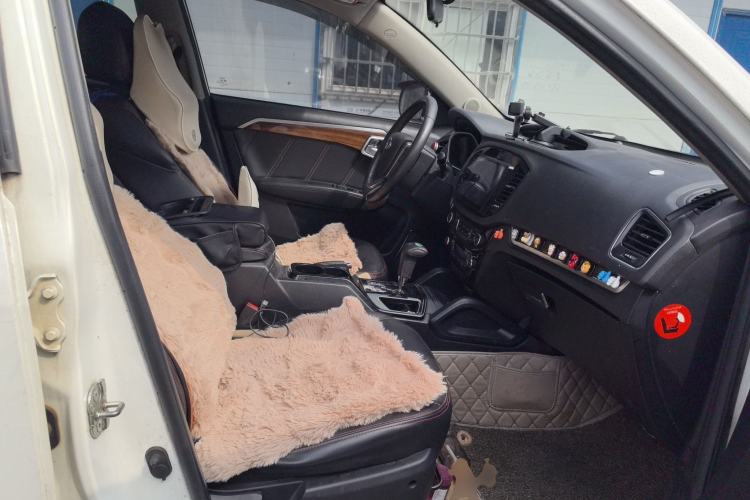 Used Geely Auto GX7 2015 Sports Edition 2.0L Automatic Prestige Model