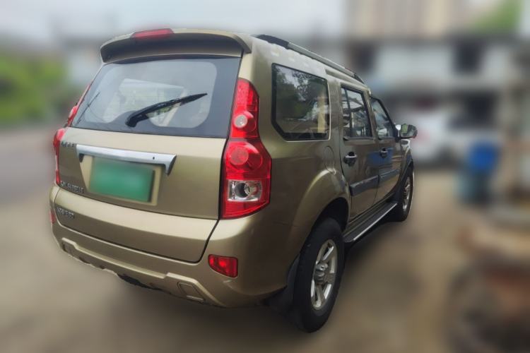 Used Golden Dragon Hiace  Rear Right 45 Deg