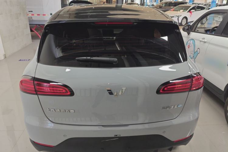 Used Wuling Bingo PLUS 2024 330 km Range Five-Seater Version Rear