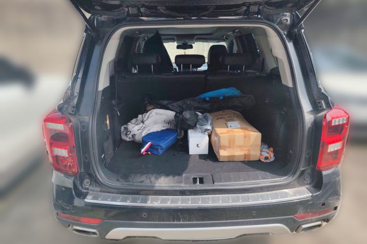 Used GAC Trumpchi GS8 2017 320T Two-Wheel Drive Luxury Smart Connectivity Version (7 Seats) Trunk