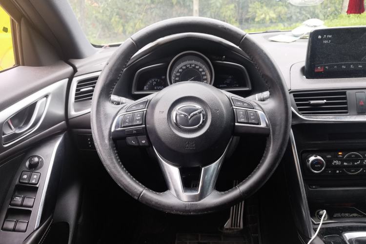 Used Mazda CX-4 2016 2.5L Automatic 4x4 Sky Blue Passion Edition
