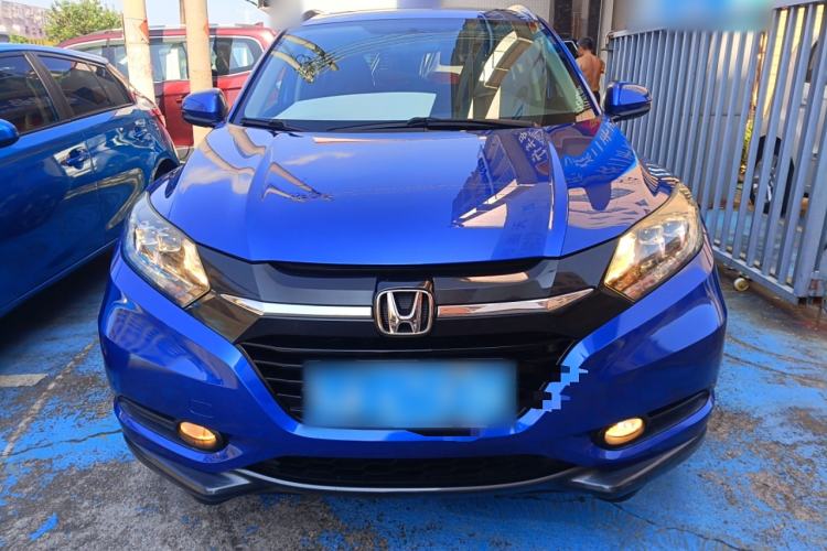 Used Honda Vezel 2015 1.8L CVT Four-Wheel Drive Flagship Model
