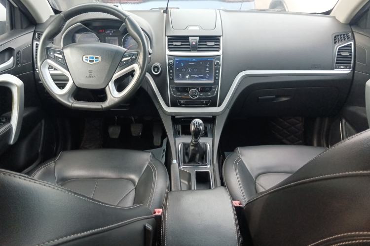 Used Geely Auto Emgrand 2016 Sedan 1.5L Manual Upward Edition Center Console