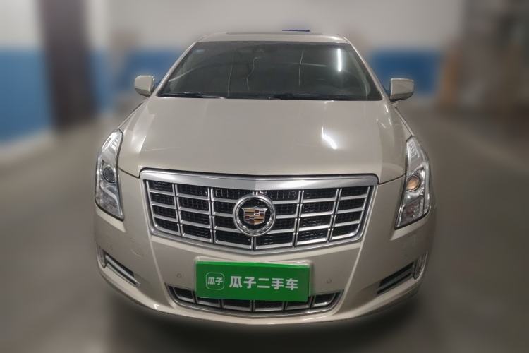 Used Cadillac XTS 2013 28T Luxury Model Front