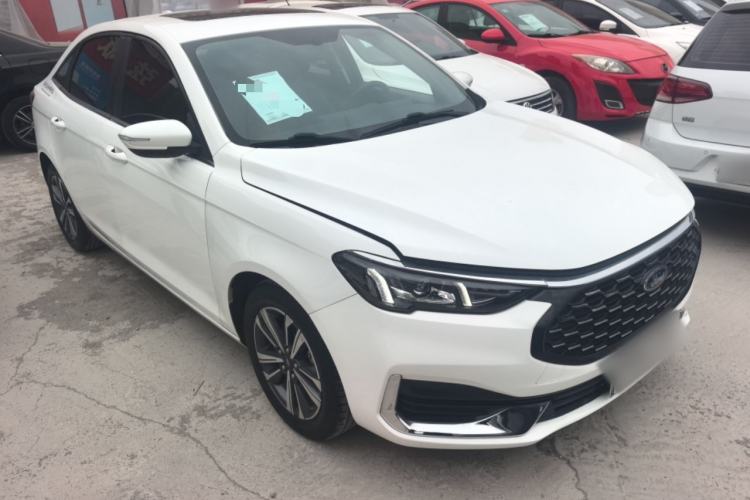 Used Ford Escort 2021 1.5L Automatic Diamond Edition Exterior 1