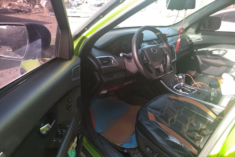 Used Land X7 2016 2.0T Panoramic Prestige Edition Driver Seat