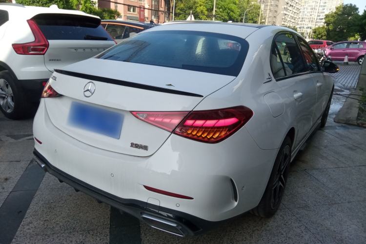 Used Mercedes-Benz C-Class 2024 Facelifted C-Class 260 L Night Edition Sports Version