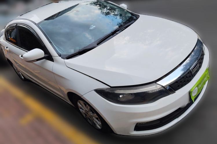 Used Qoros 3 2018 Sedan 1.6L Automatic Leading Model
