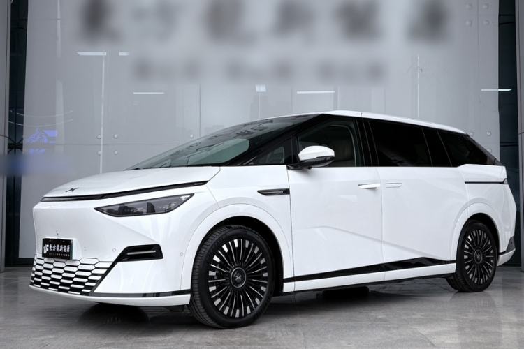 Used XPeng X9 2025 740 Ultra-Long Range Max