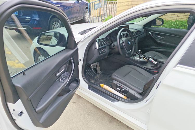 Used BMW 3 Series 2017 320Li xDrive Fashion Model
